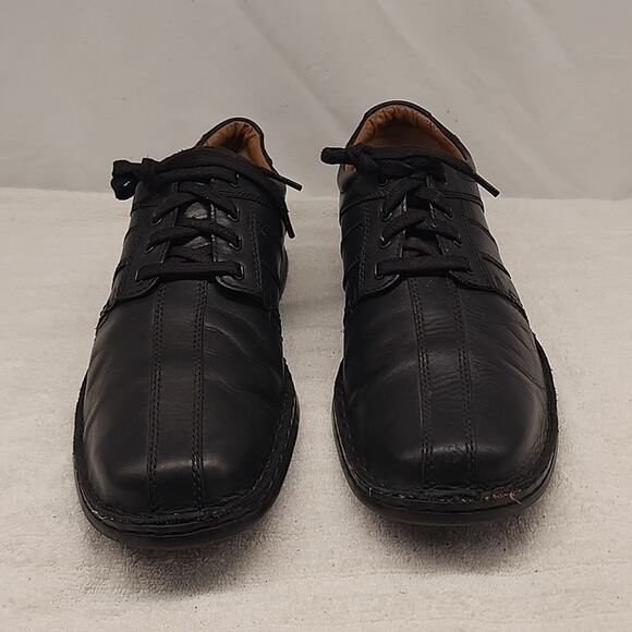 CLARKS TOUAREG VIBE BLACK LEATHER OXFORDS MENS 12 M GUC MADE IN INDIA - Picture 2 of 16